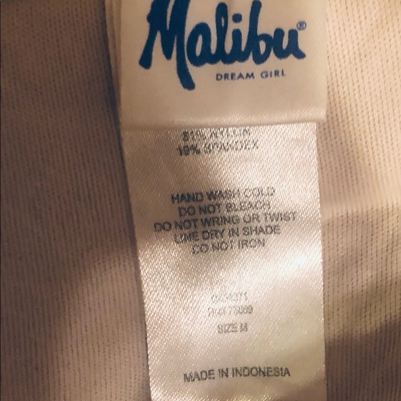 Bikini Bundle - Picture 4 of 8